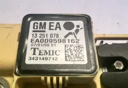 13251078 датчик удара подушки безопасности Opel Astra H 2008