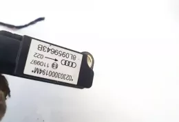 02303000194M датчик удара подушки безопасности Audi A3 S3 8L