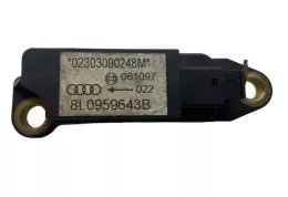 8L0959643 датчик удара подушки безопасности Volkswagen Sharan 2003