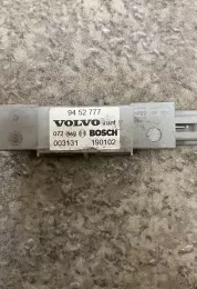 003131 датчик удару подушки безпеки Volvo S60 2004