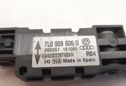 181005 датчик удара подушки безопасности Volkswagen Touareg I 2005