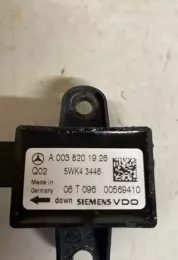 00569410 датчик удару подушки безпеки Mercedes-Benz R W251 2010
