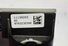 5N0959354D датчик удару подушки безпеки Volkswagen Tiguan 2013