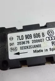 203676 датчик удару подушки безпеки Volkswagen Touareg I 2008