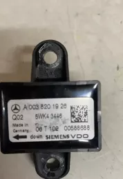 00588688 датчик удара подушки безопасности Mercedes-Benz E W211 2005