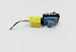 8983A0D010 датчик удара подушки безопасности Toyota Yaris XP210 2021