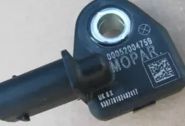 939775102402417 датчик удару подушки безпеки Fiat Tipo 2017