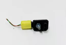 8983A0D010 датчик удара подушки безопасности Toyota Yaris XP210 2021