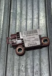 E010111044 датчик удару подушки безпеки Volvo S40, V40