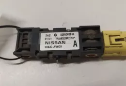 YAAV60239A2H5H датчик удару подушки безпеки Nissan Primera 2005