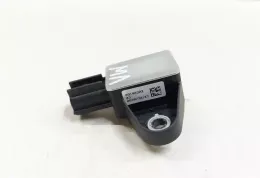06207701KT датчик удару подушки безпеки Volkswagen PASSAT B7 2011