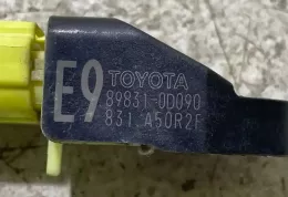 831A50R2F датчик удара подушки безопасности Toyota Yaris 2013