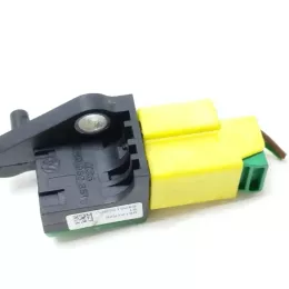 04701558PU датчик удара подушки безопасности Volkswagen PASSAT B6 2006