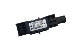 4675303020 датчик удару подушки безпеки Jeep Grand Cherokee (WK) 2007