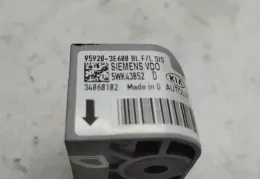 5WK43852 датчик удара подушки безопасности KIA Sorento 2007
