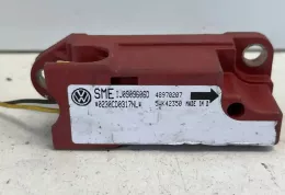 48970207 датчик удару подушки безпеки Volkswagen Golf IV 2000