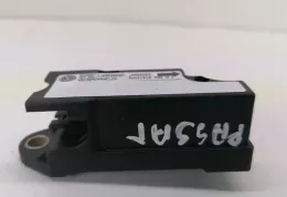 18000609 датчик удара подушки безопасности Volkswagen PASSAT B5 2000