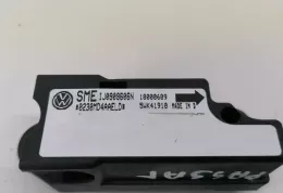 18000609 датчик удара подушки безопасности Volkswagen PASSAT B5 2000