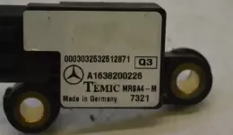 A1638200226 датчик удару подушки безпеки Mercedes-Benz ML W163 2004