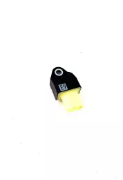 823EZE7V0 датчик удара подушки безопасности Toyota Prius+ (ZVW40) 2015