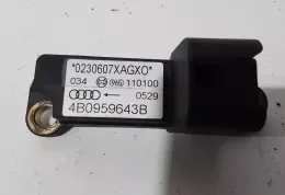 0230607XAGX0 датчик удара подушки безопасности Audi A6 S6 C5 4B