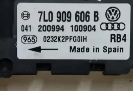 100904 датчик удара подушки безопасности Volkswagen Touareg I 2005
