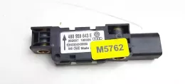 M5762 датчик удара подушки безопасности Volkswagen Touareg I 2007