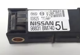 0285002010 датчик удара подушки безопасности Nissan Almera