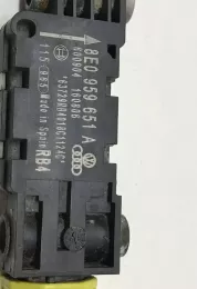 600904 датчик удару подушки безпеки Audi A4 S4 B7 8E 8H 2006