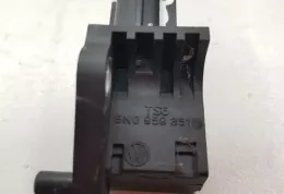 S06888041D2 датчик удара подушки безопасности Volkswagen PASSAT B6 2008