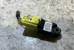 3370057667 датчик удара подушки безопасности Toyota Corolla Verso AR10 2004