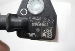 080217 датчик удара подушки безопасности Volkswagen PASSAT B8 2017