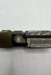 32S304C7D158 датчик удара подушки безопасности Ford Mondeo Mk III 2004