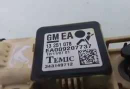EA009207737 датчик удара подушки безопасности Opel Astra H 2008