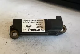 100300 датчик удара подушки безопасности Ford Focus 2002