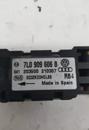 0232K23HGL88 датчик удару подушки безпеки Volkswagen Touareg I 2007