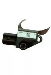 33050103 датчик удара подушки безопасности Volkswagen PASSAT B6 2007