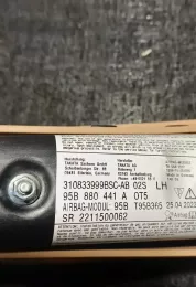 310833999B бокова подушка безпеки Porsche Macan 2022