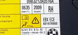 09B3212A0516A боковая подушка безопасности BMW 1 E81 E87 2010