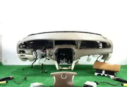 XR814910LEG комплект подушек безопасности с панелью Jaguar S-Type 1999