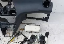 51889815 комплект подушок безпеки з панеллю Ford Ka 2008