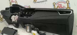 149211 комплект подушок безпеки з панеллю Toyota Corolla E120 E130 2019