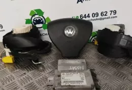 3C1857003QT комплект подушек безопасности Volkswagen PASSAT