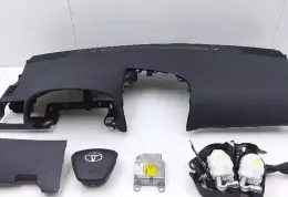 501105021 комплект подушек безопасности Toyota Avensis T270 2012