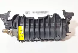 J72K020408 подушка безпеки пасажира Audi A5 8T 8F 2010