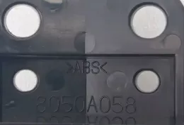 8050A058A подушка безпеки пасажира Mitsubishi Pajero Sport II 2008