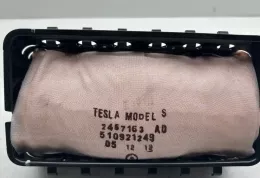 2457163 подушка безопасности пассажира Tesla Model S 2014