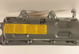 30334716B подушка безпеки пасажира Ford Focus 2002