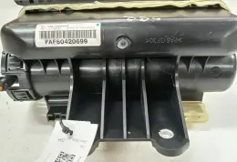 0000658618 подушка безопасности пассажира Opel Corsa C 2000