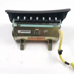 7LL08051108 подушка безопасности пассажира Subaru Legacy 2002